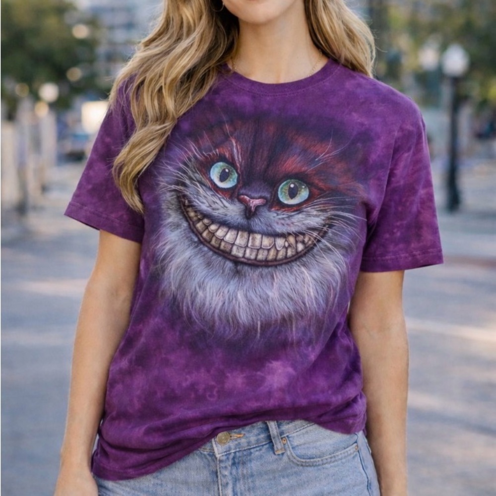 The Mountain Cheshire Cat Alice in Wonderland Tie Dye T-Shirt/ woman’s size S